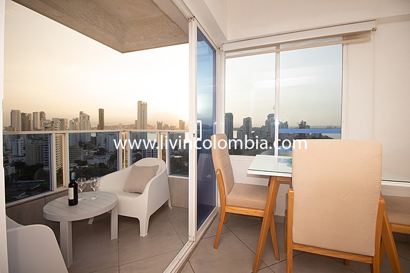 2307CON - Riviera Sunrise Beach - Al frente de la playa y vista panoramica 