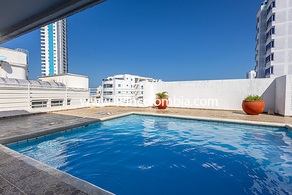 Caribbean Sunrise - Apartamento con salida directa a la playa 1004TC
